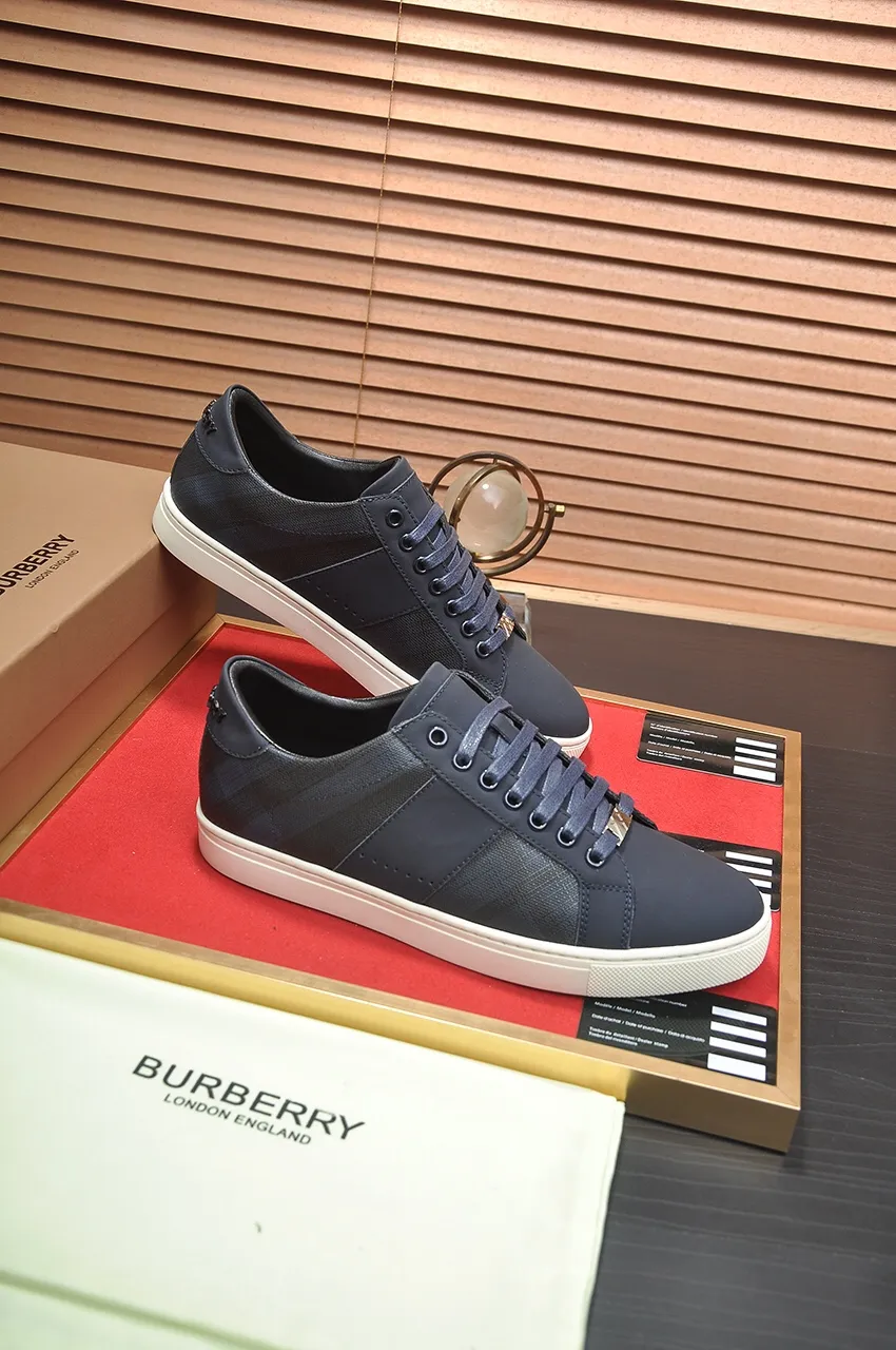Men's shoes💰480💶[Burberry] (cowhide lining) classic low-top sneakers｜Imported cowhide with classic plaid fabric｜Cow leather lining｜Original outsole｜Fine workmanship and comfortable to wear Size: 38-44 (customized at 45)
